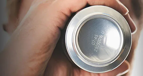 can-fibre-laser-hand-closeup