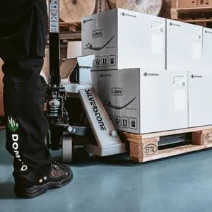 Lagerbestand von Domino Original-Etikettenmaterial